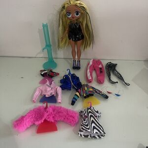 LOL Surprise! OMG ALT GRRRL 9" Fashion Doll 2019 MGA Series 2 Clothes Lot Jacket